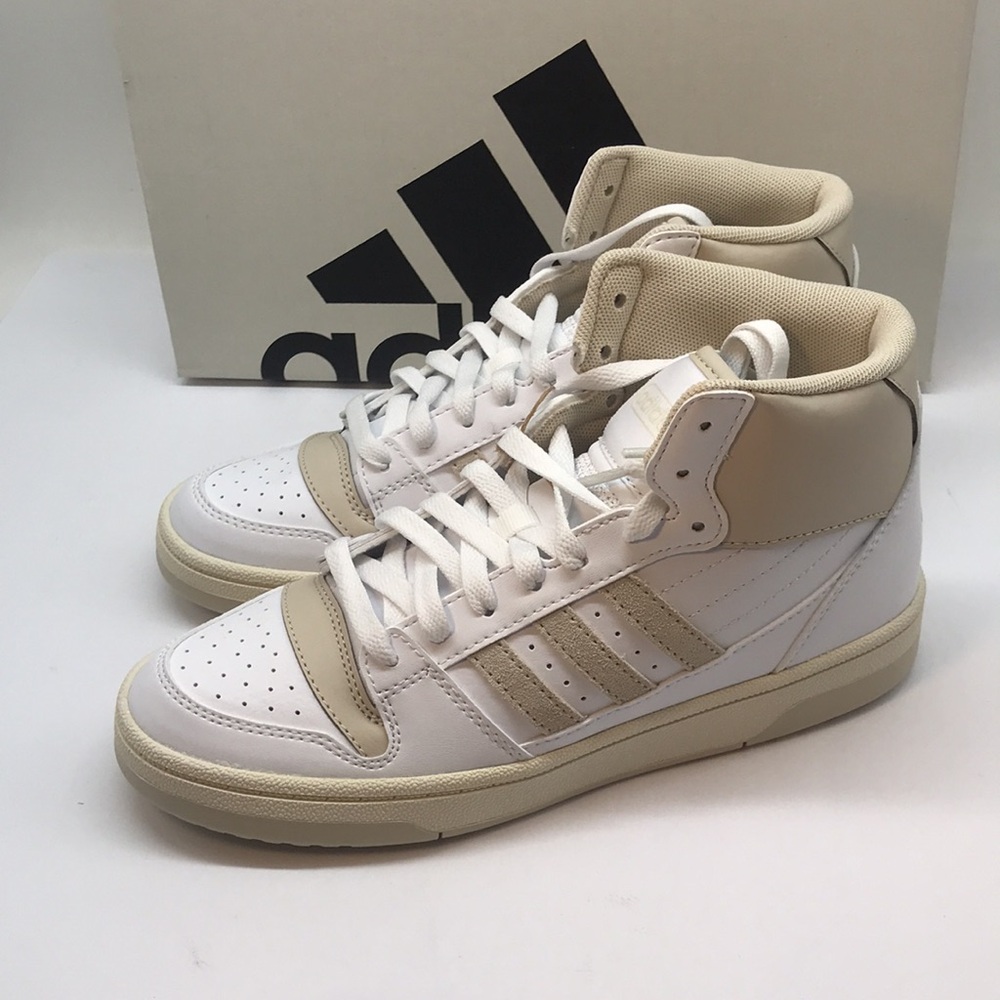 Adidas  Womenś White and Tan High-Top Sneakers Size 7.5